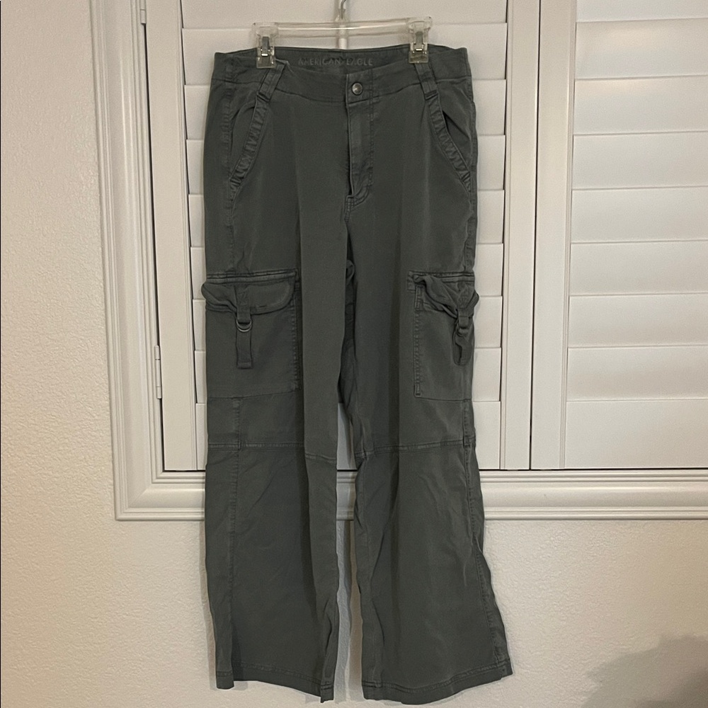 American Eagle Outfitters Sage Green Cargos